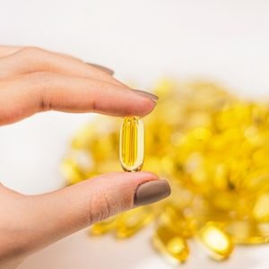 Slika: Omega-3 masni kiselini. Suplementi. Слика: Омега-3 масни киселини. Суплементи.